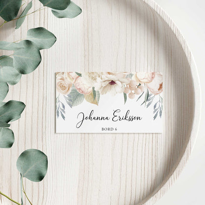 Enkla placeringskort till bröllop – White Floral Mr & Mrs – Tryckt kort med namn för dukning BR001