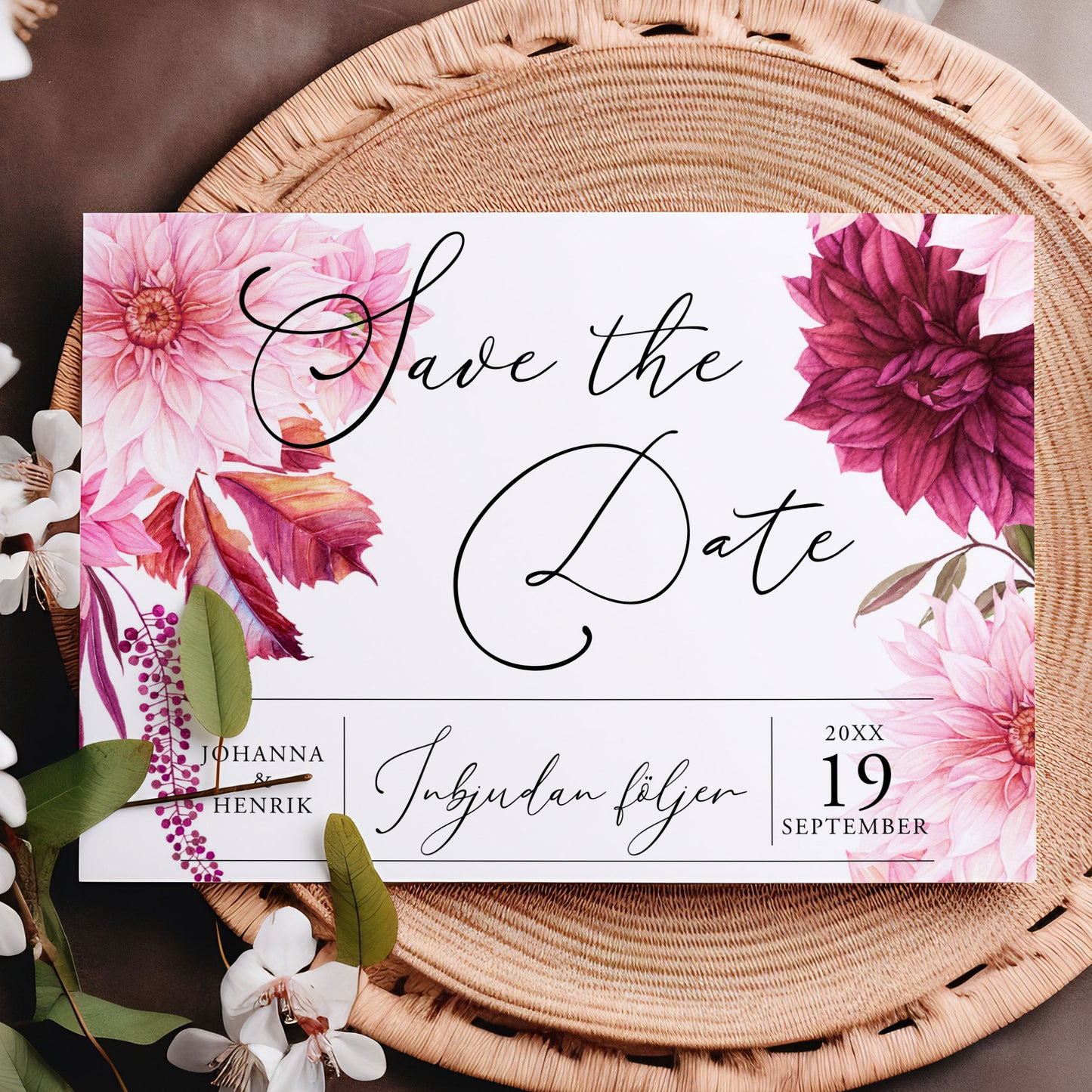 Save the Date-kort – Burgundy Dahlia - A6 Tryckt kort för bröllopsdatum BR002