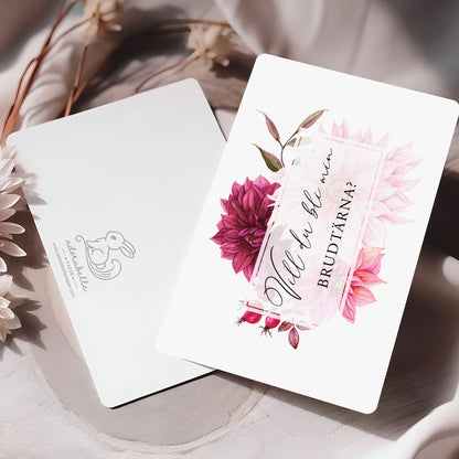 Vill du bli-kort – Burgundy Dahlia – A6 Tryckt fråga till brudfölje BR002