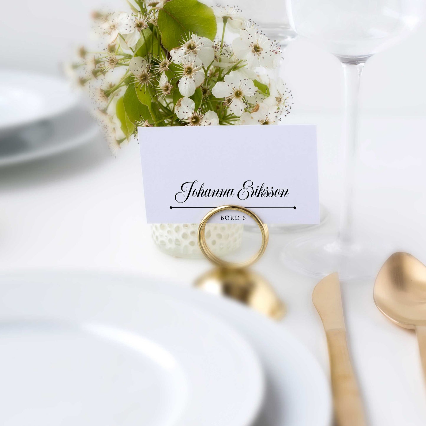Enkla placeringskort till bröllop – Klassisk svartvit Formellt – Tryckt kort med namn för dukning BR003