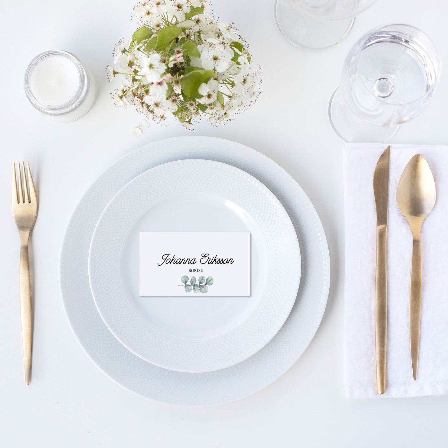 Enkla placeringskort till bröllop – Eucalyptus Elegant – Tryckt kort med namn för dukning BR005