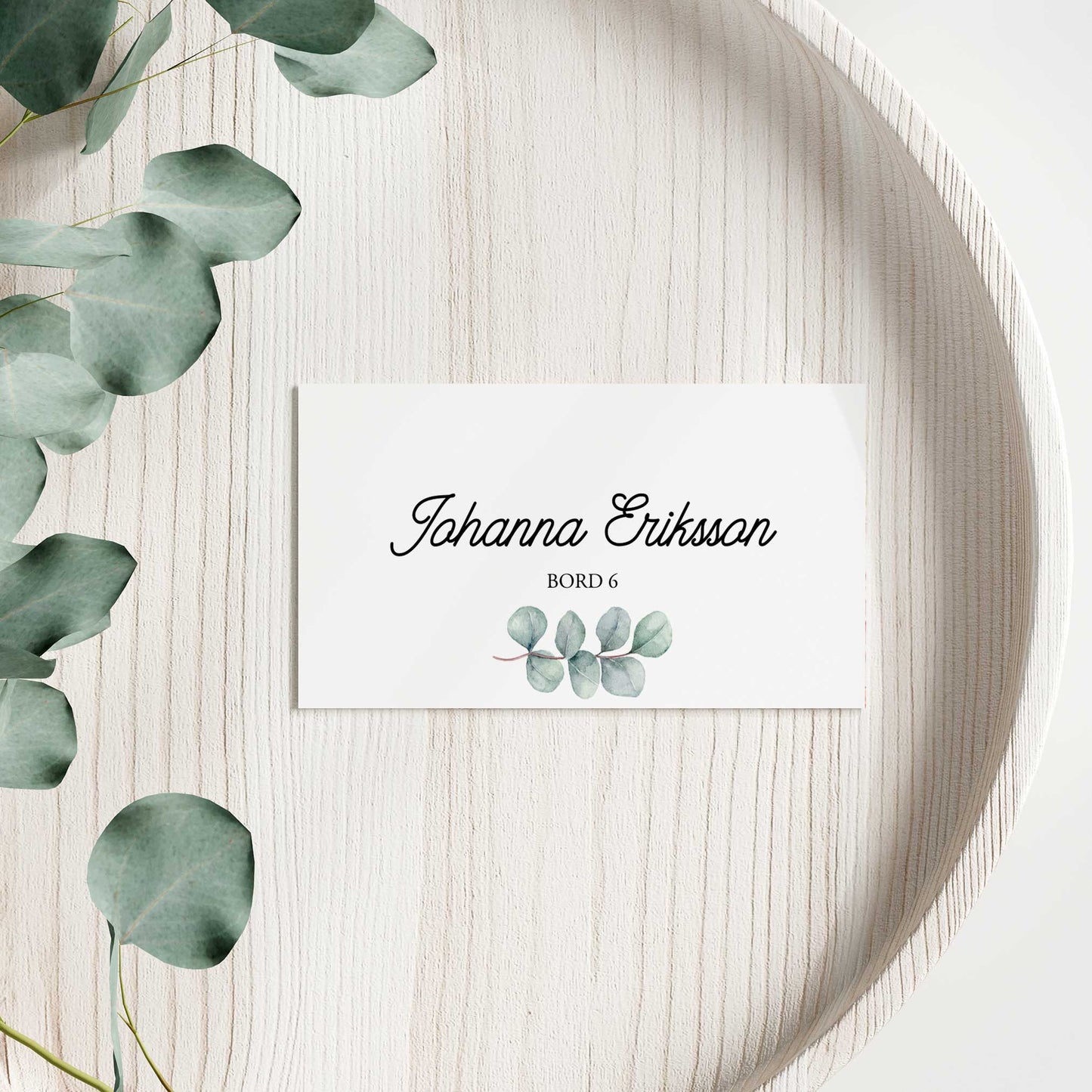 Enkla placeringskort till bröllop – Eucalyptus Elegant – Tryckt kort med namn för dukning BR005