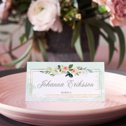 Vikta placeringskort till bröllop – Mint & Guld Rosa, blommig, somrig design – Tryckt kort med namn för dukning BR009