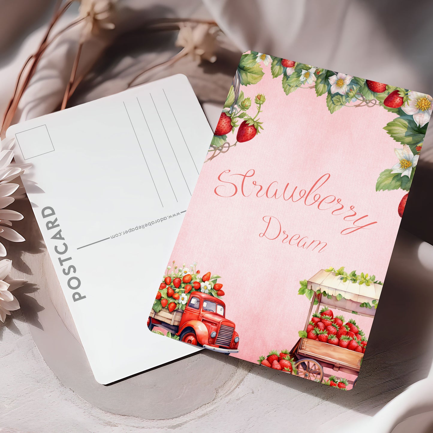 Vykort för postcrossing, scrapbooking & dekoration - Strawberry Dreams PC627