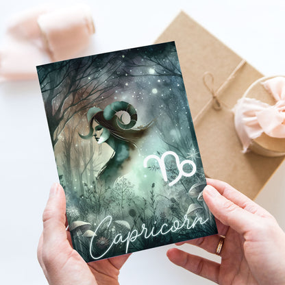 Stenbocken – Stjärnteckenkort med stjärnbild & kristaller – Astrologiskt A6-kort för journaling eller gåva – ZC420