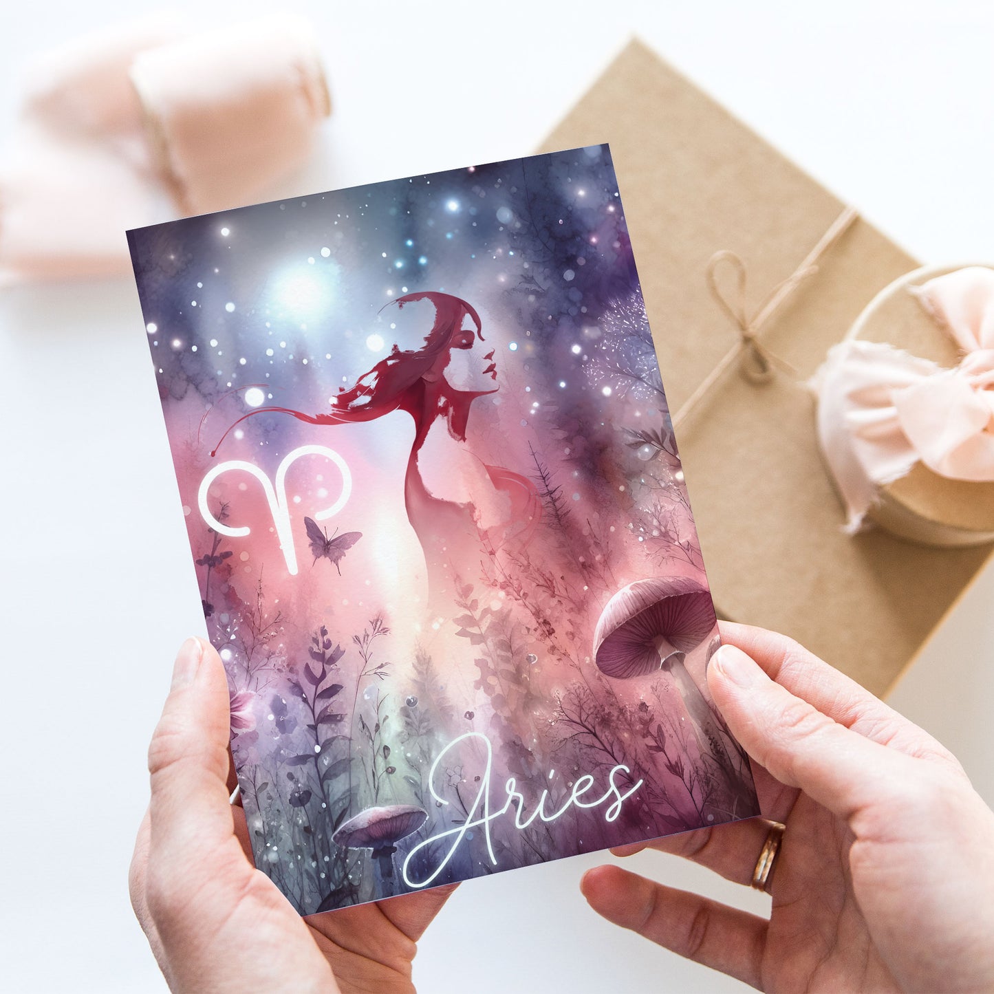 Väduren – Stjärnteckenkort med stjärnbild & kristaller – Astrologiskt A6-kort för journaling eller gåva – ZC423